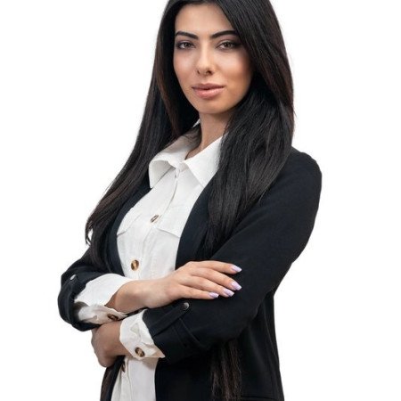 Karolina PETROVA
