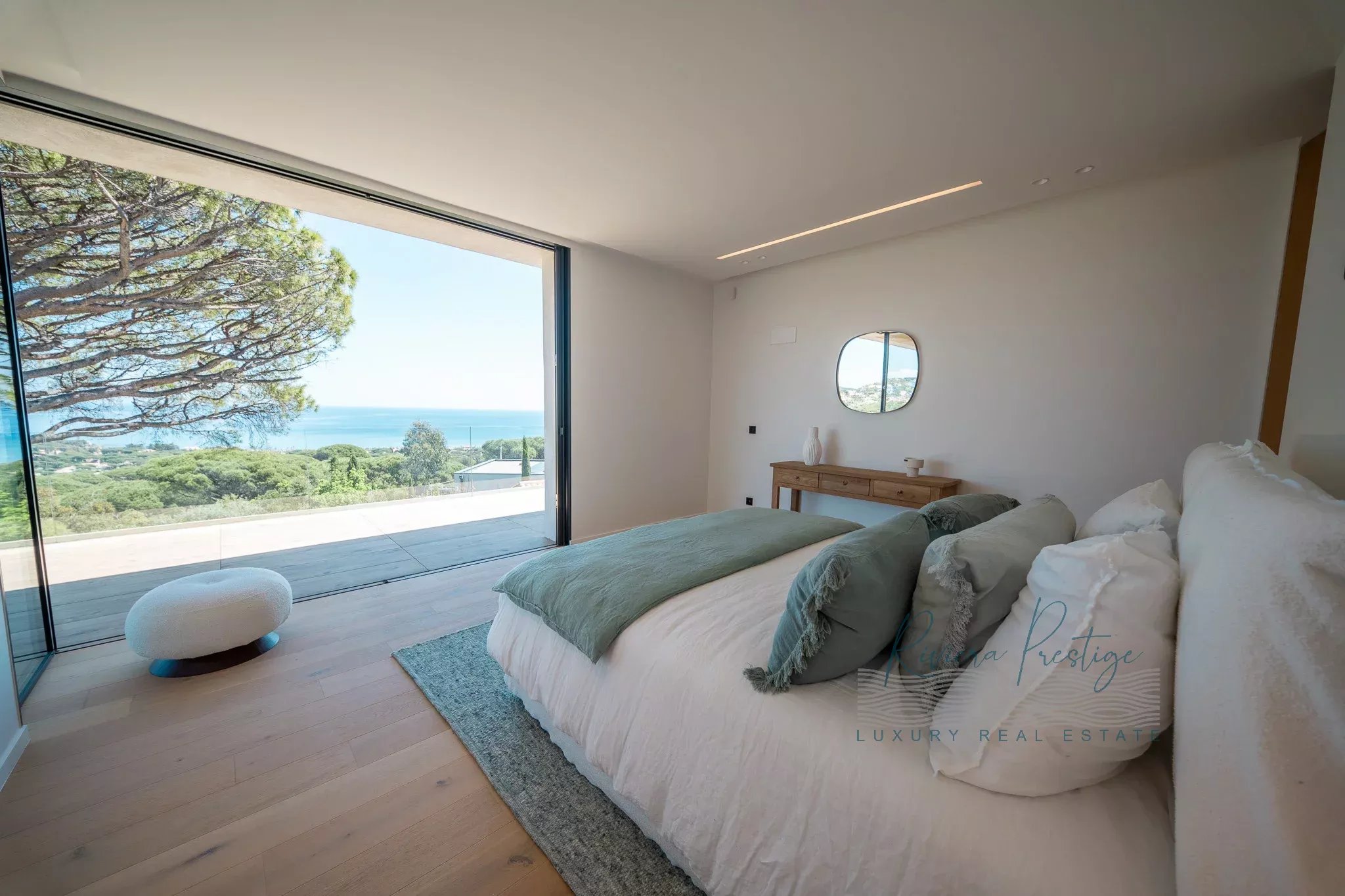 SAINTE-MAXIME - CONTEMPORAINE NEUVE VUE MER