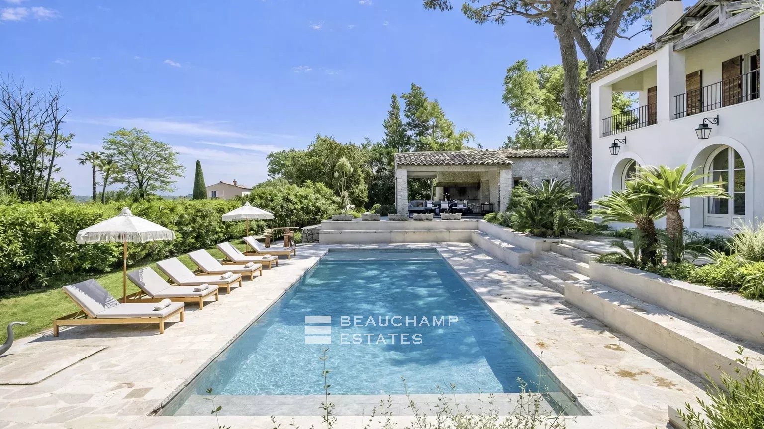 Villa néo-provençale chic à deux pas du centre ville de Saint-Tropez