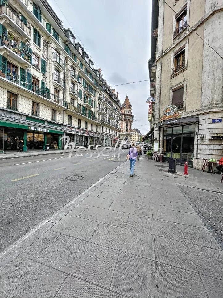 Parking sous-terrain aux Eaux-Vives