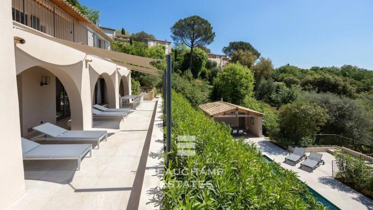 Villa néo-provençale avec vue panoramique - Gassin