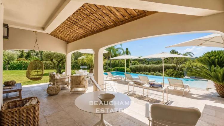 Villa provençale 4 chambres avec piscine - Valbonne