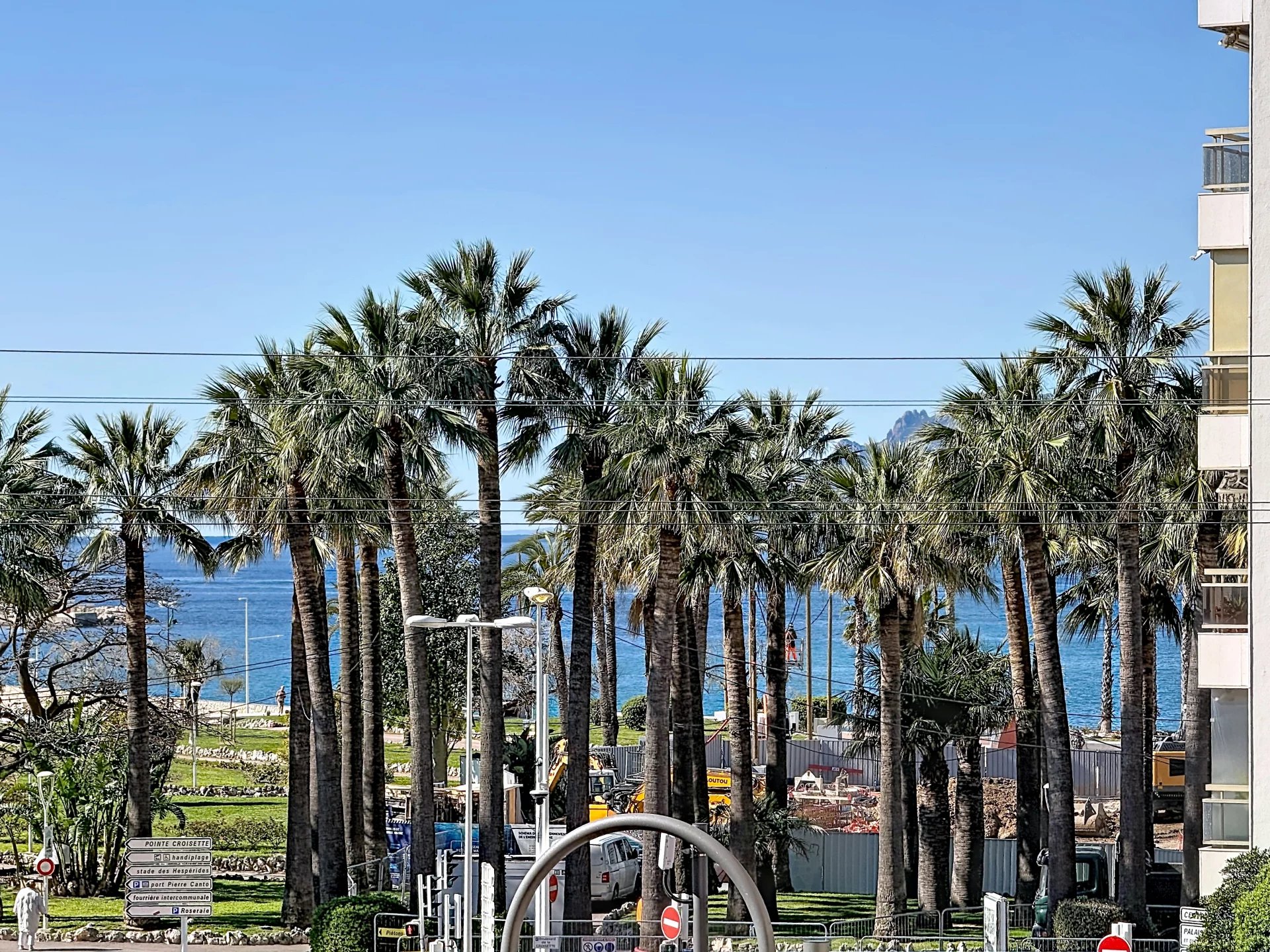 CANNES - POINTE  CROISETTE