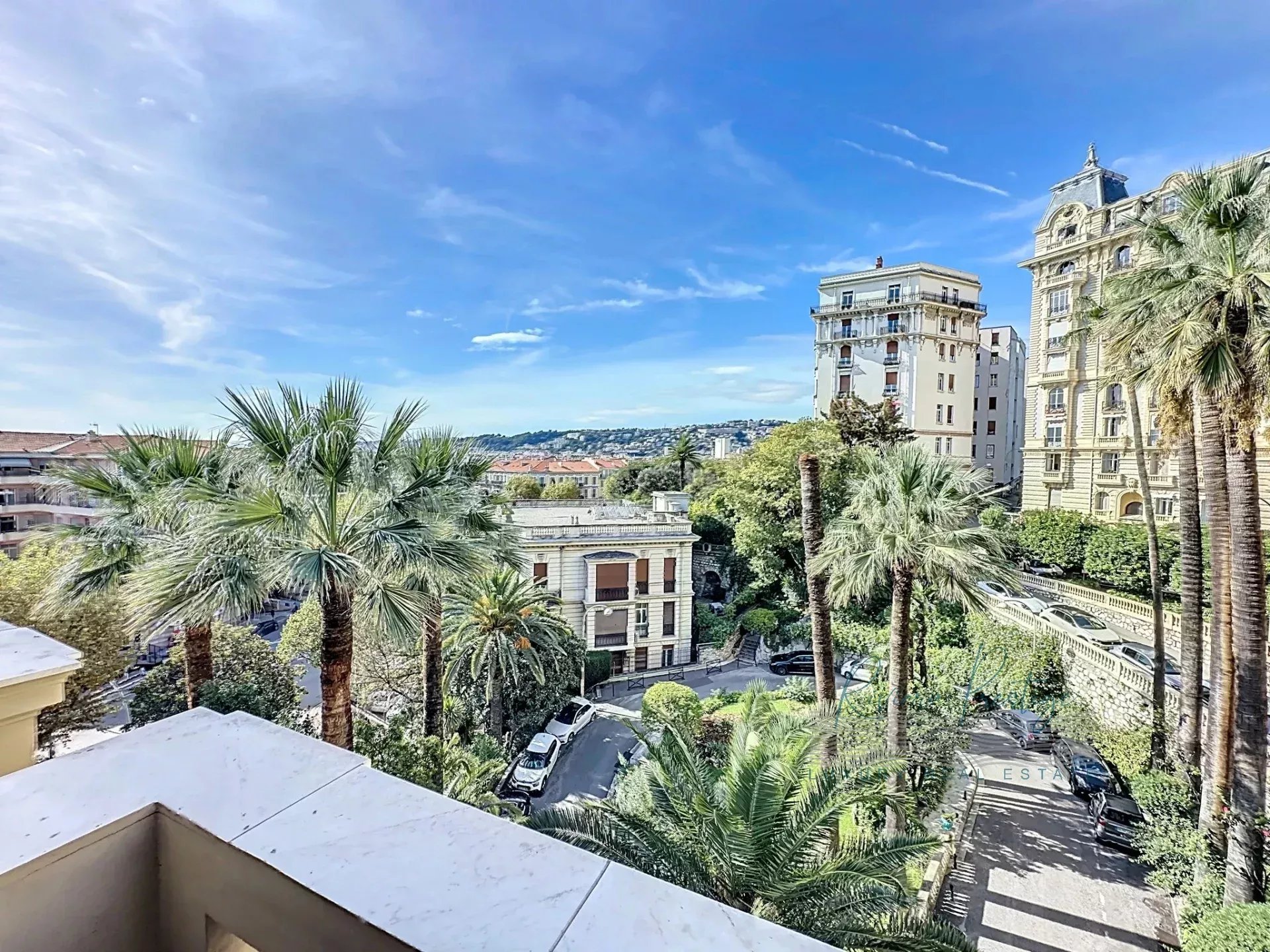 NICE – Magnifique Appartement de Prestige Belle Époque à un Étage Élevé – Environ 160m² LC