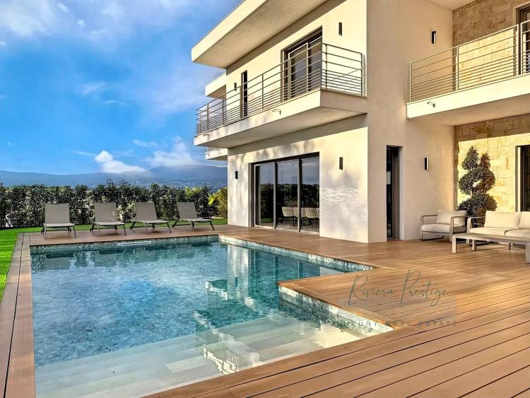 MOUGINS - villa contemporaine neuve