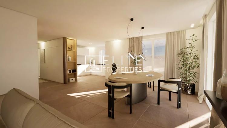 Mougins – Maison avec dépendances, garage XXL et terrain en restanques