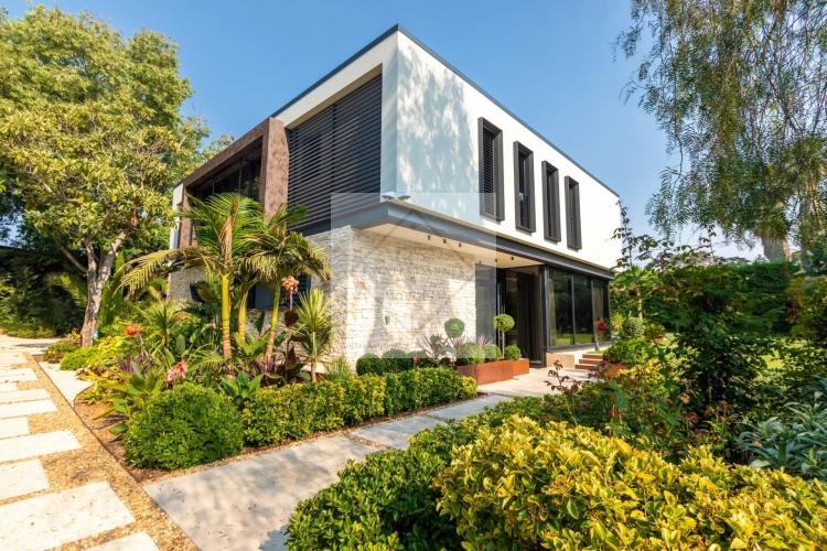 Cap d'Antibes – Villa contemporaine neuve dans un domaine privé d'exception