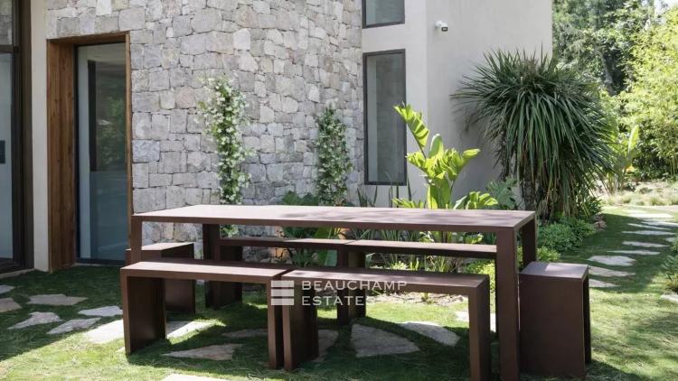 Villa luxueuse esprit balinaise située à Ramatuelle à quelques minutes des plages de Pampelonne