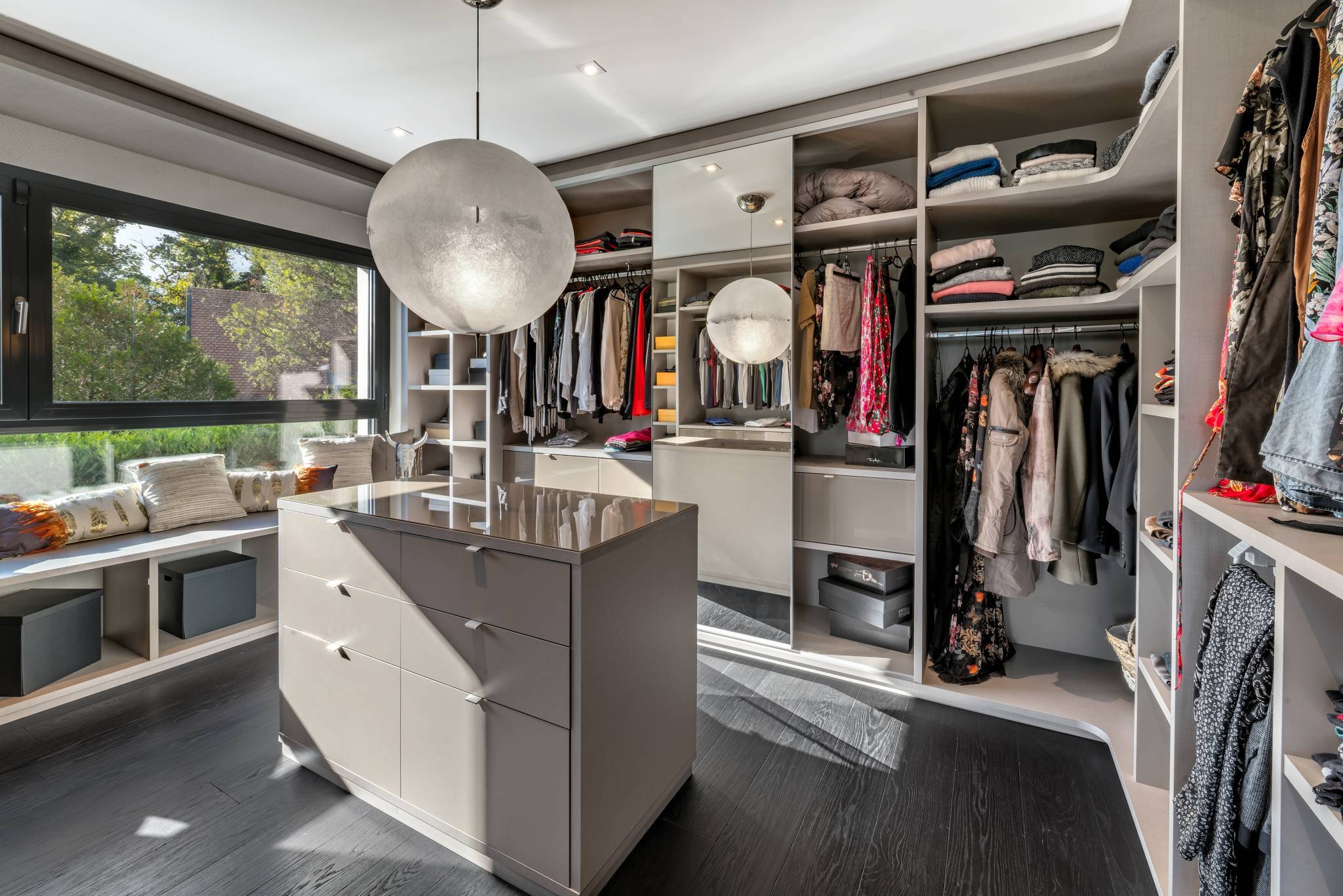 Superbe villa contemporaine très haut de gamme, Minergie. En exclusivité !