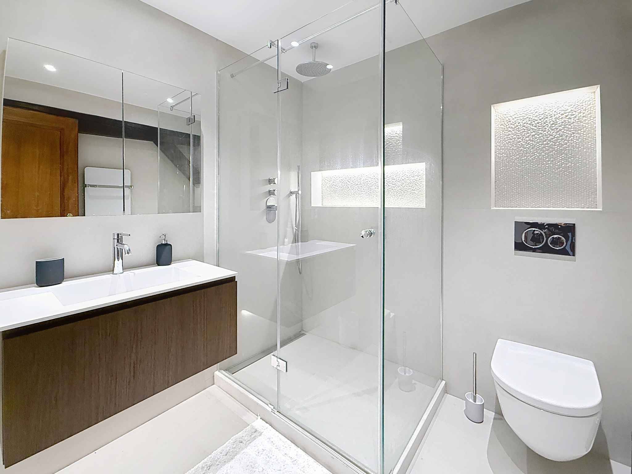 CO-EXCLUSIVITE ! Magnifique propriété de caractère proche de Nyon