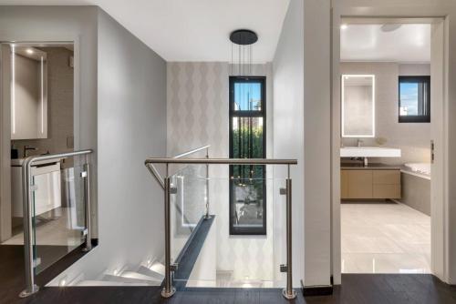 Superbe villa contemporaine très haut de gamme, Minergie. En exclusivité !