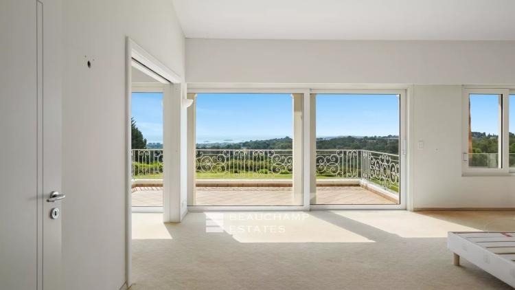 Propriété de charme 5 chambres avec vue mer  - Biot