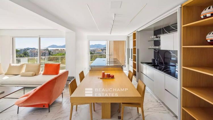 Penthouse avec vue mer panoramique