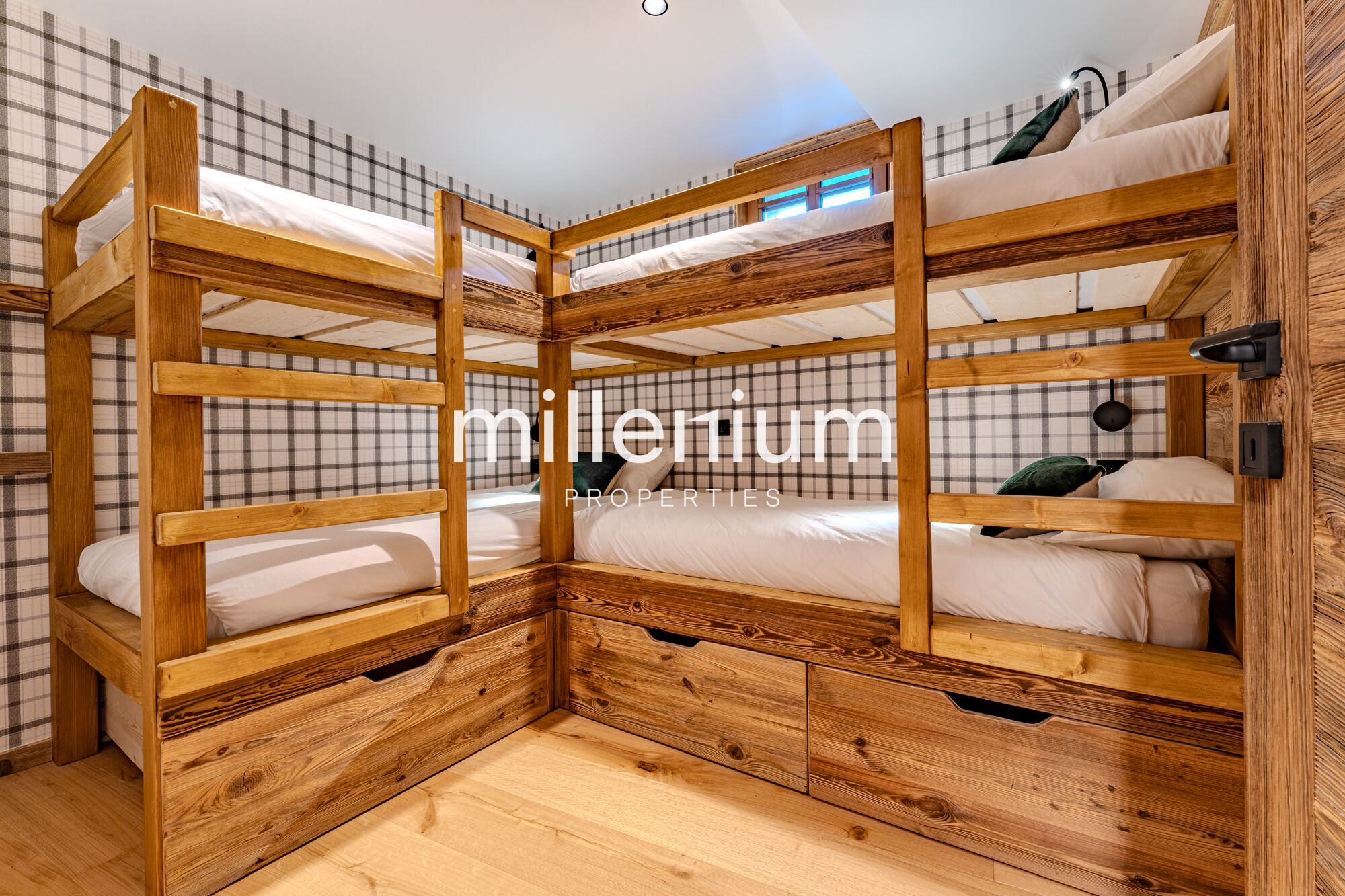 Superbe chalet Neuf à Megève, proches pistes secteur Rochebrune