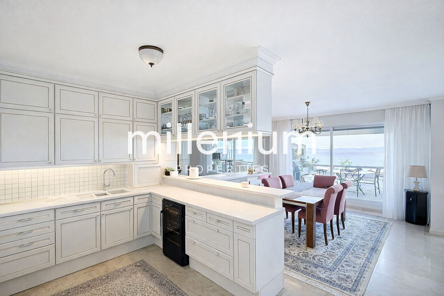 Appartement d’Exception – Vue Panoramique sur le Lac Léman