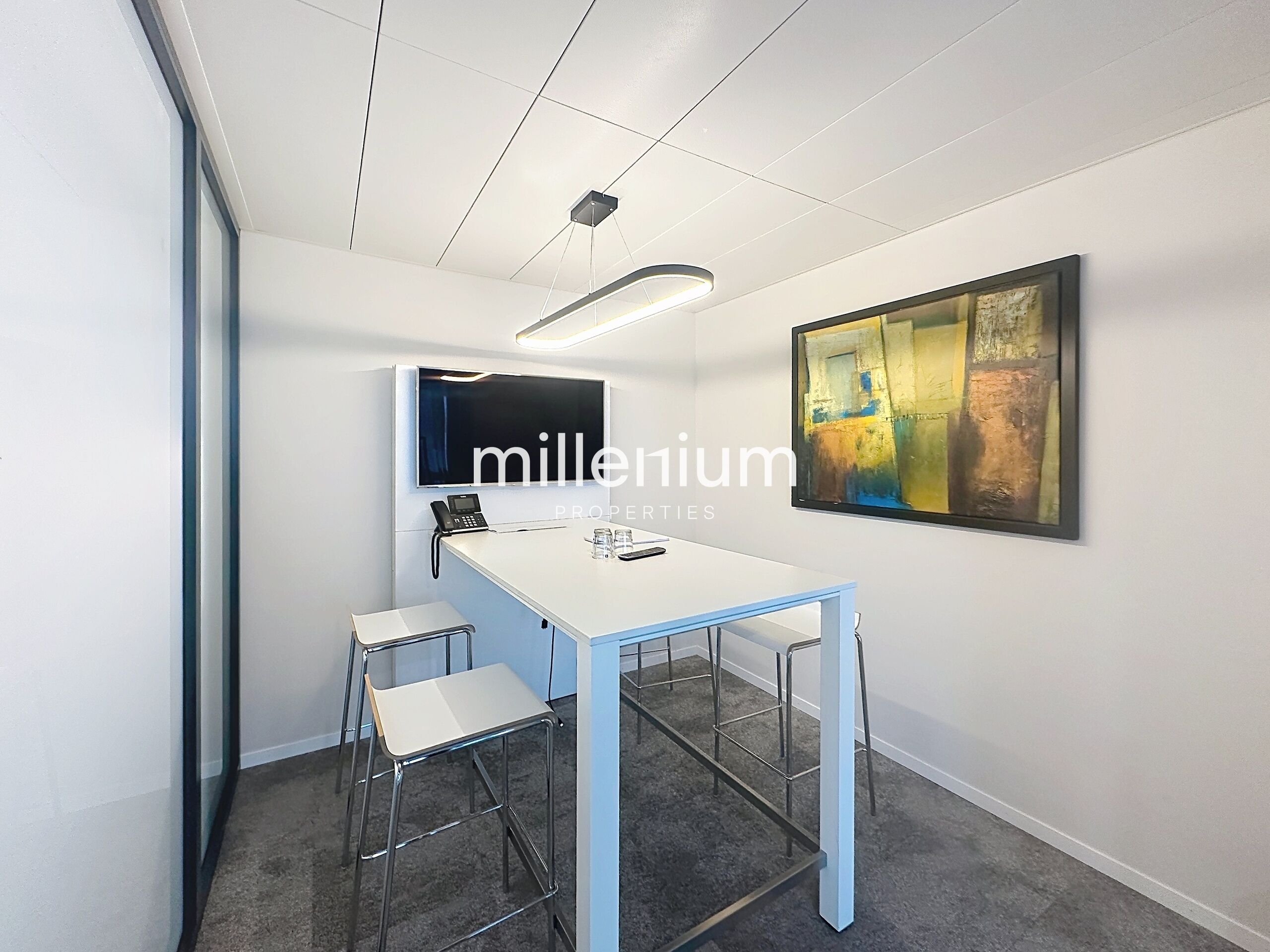 Bureaux en Coworking au cœur du pôle économique de l’aéroport