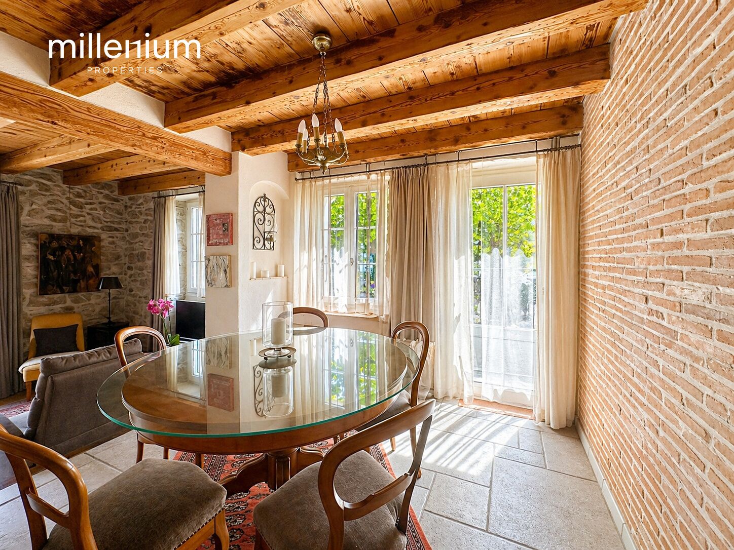 Superbe duplex meublé de 180 m² à Buchillon