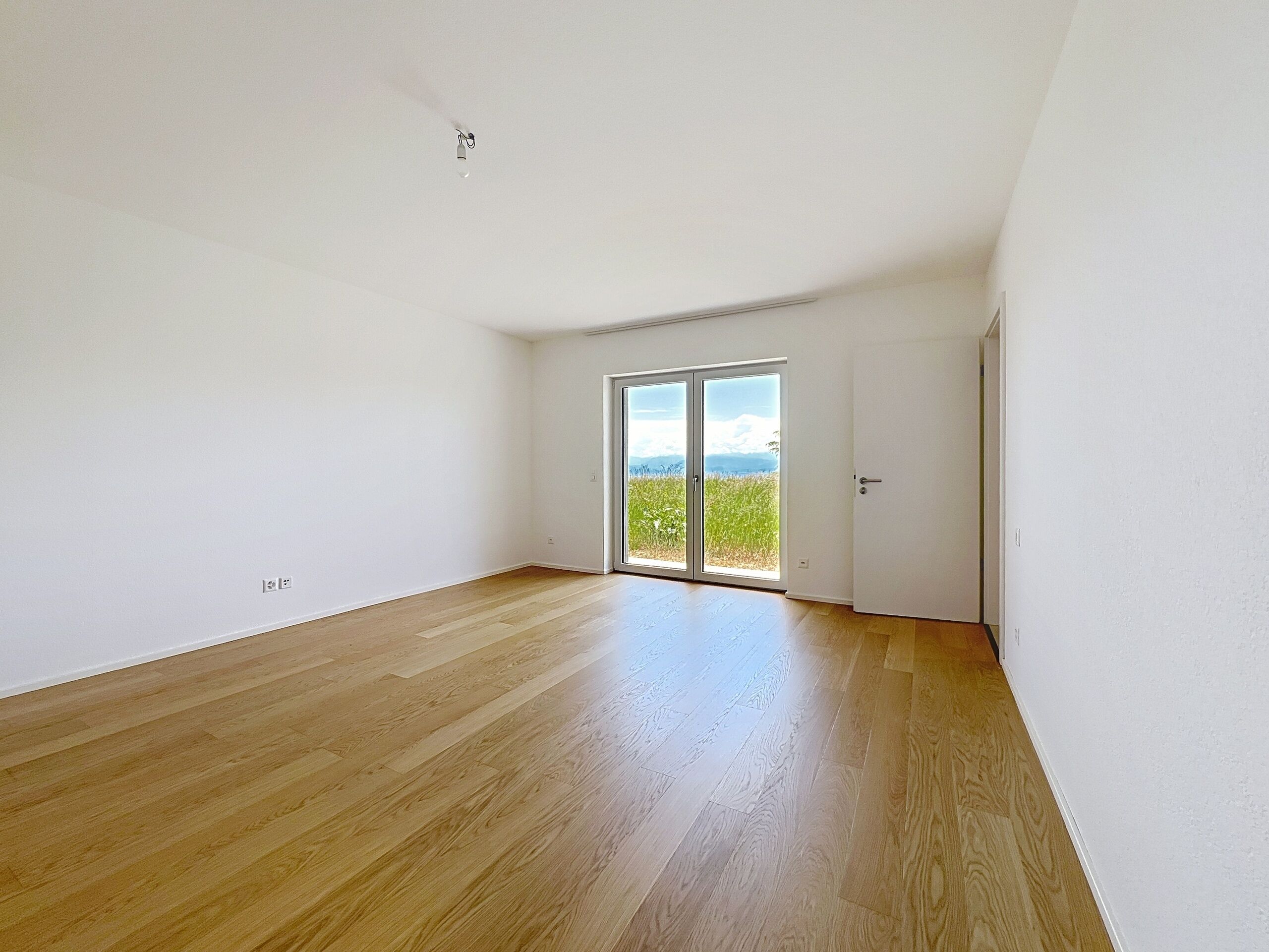Exceptional villa with panoramic views over Lake Geneva and the Alps