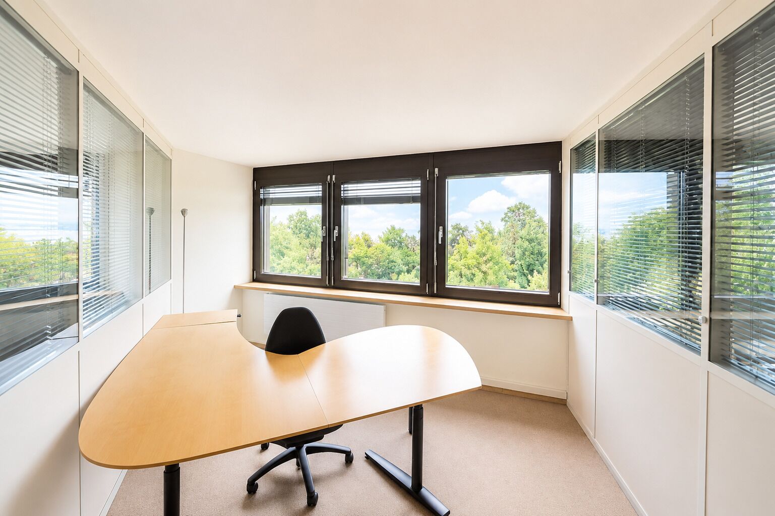 Business center – Espaces de bureaux premium face au lac