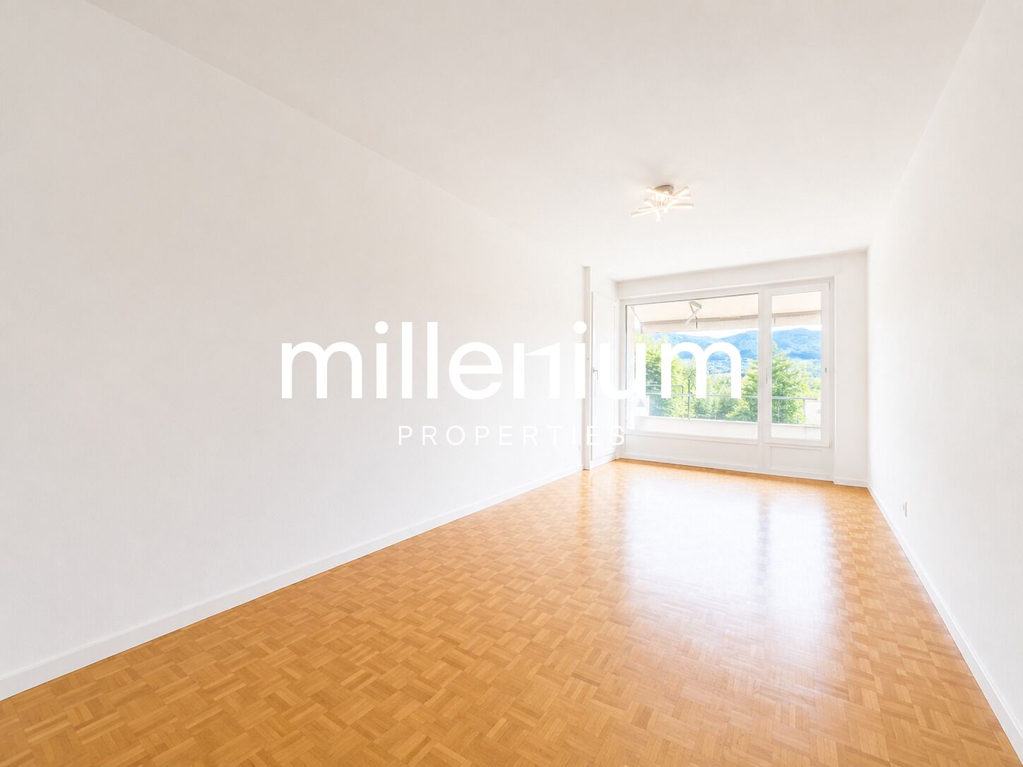 Élégant appartement familial de 145 m² en rez-de-jardin 