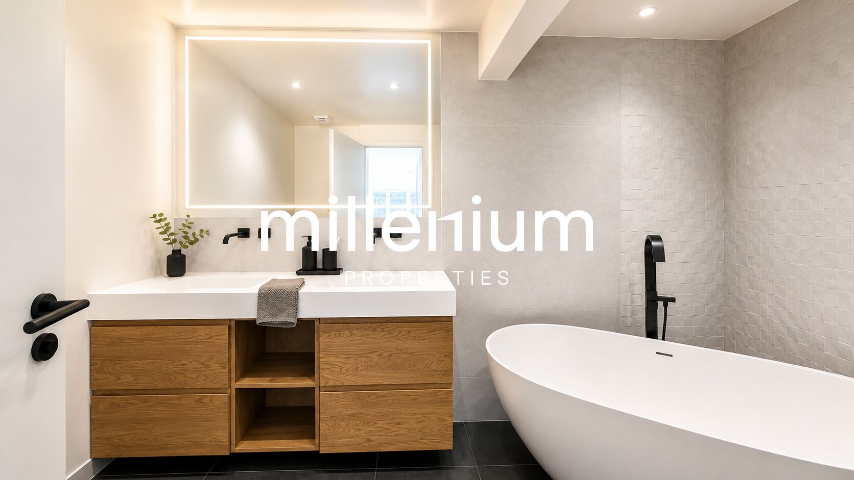 Appartement d’exception de 5.5 pièces rénové avec piscine rooftop