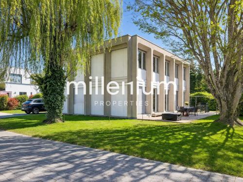 Splendide villa d’architecte dans un cadre verdoyant