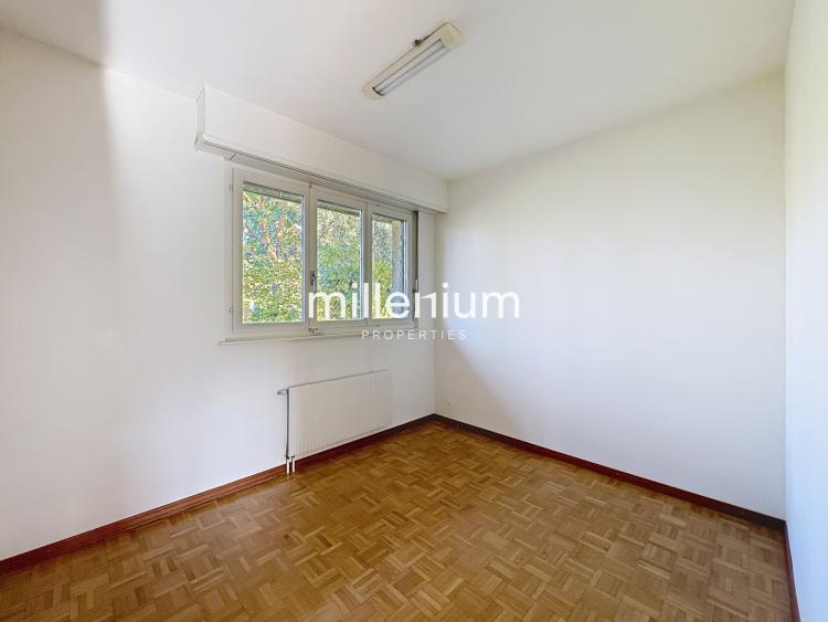 Villa individuelle de 7 pièces – Proche Organisations Internationales