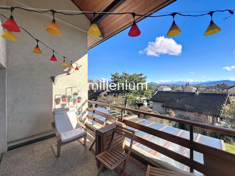 Bel appartement avec jardin et vue panoramique