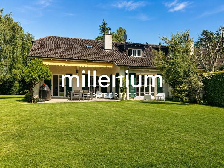 Magnifique maison individuelle de plain-pied avec grand jardin