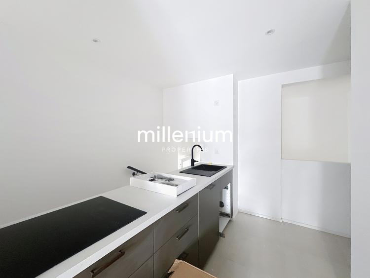 Beau duplex refait à neuf dans l'hyper centre de Gimel