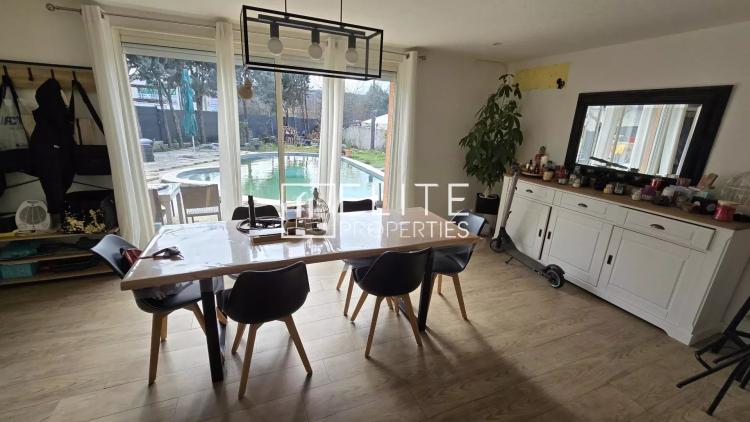MAISON 280m² TOURRETTES