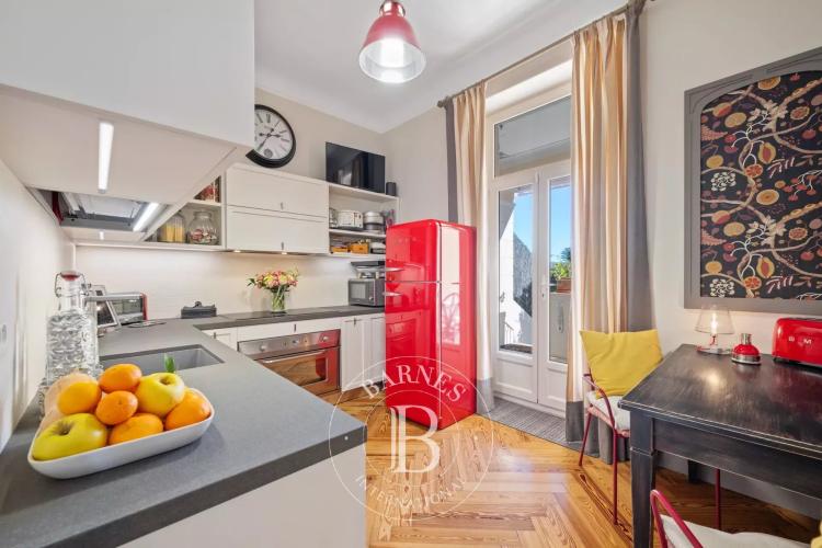 BEAULIEU-SUR-MER – APPARTEMENT D’EXCEPTION DANS UNE VILLA INDÉPENDANTE
