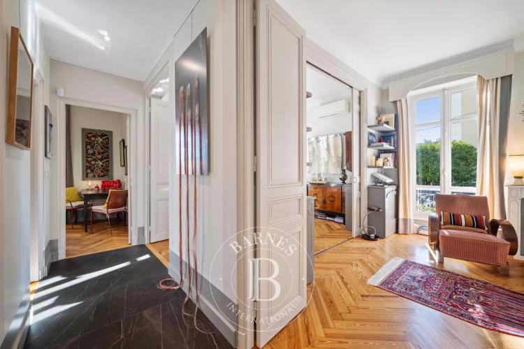 BEAULIEU-SUR-MER – APPARTEMENT D’EXCEPTION DANS UNE VILLA INDÉPENDANTE