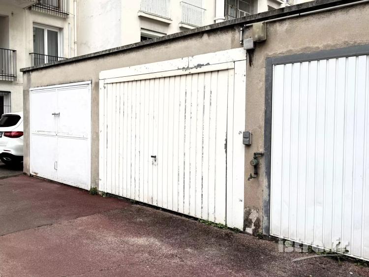 Nice Promenade des Anglais : Garage à vendre