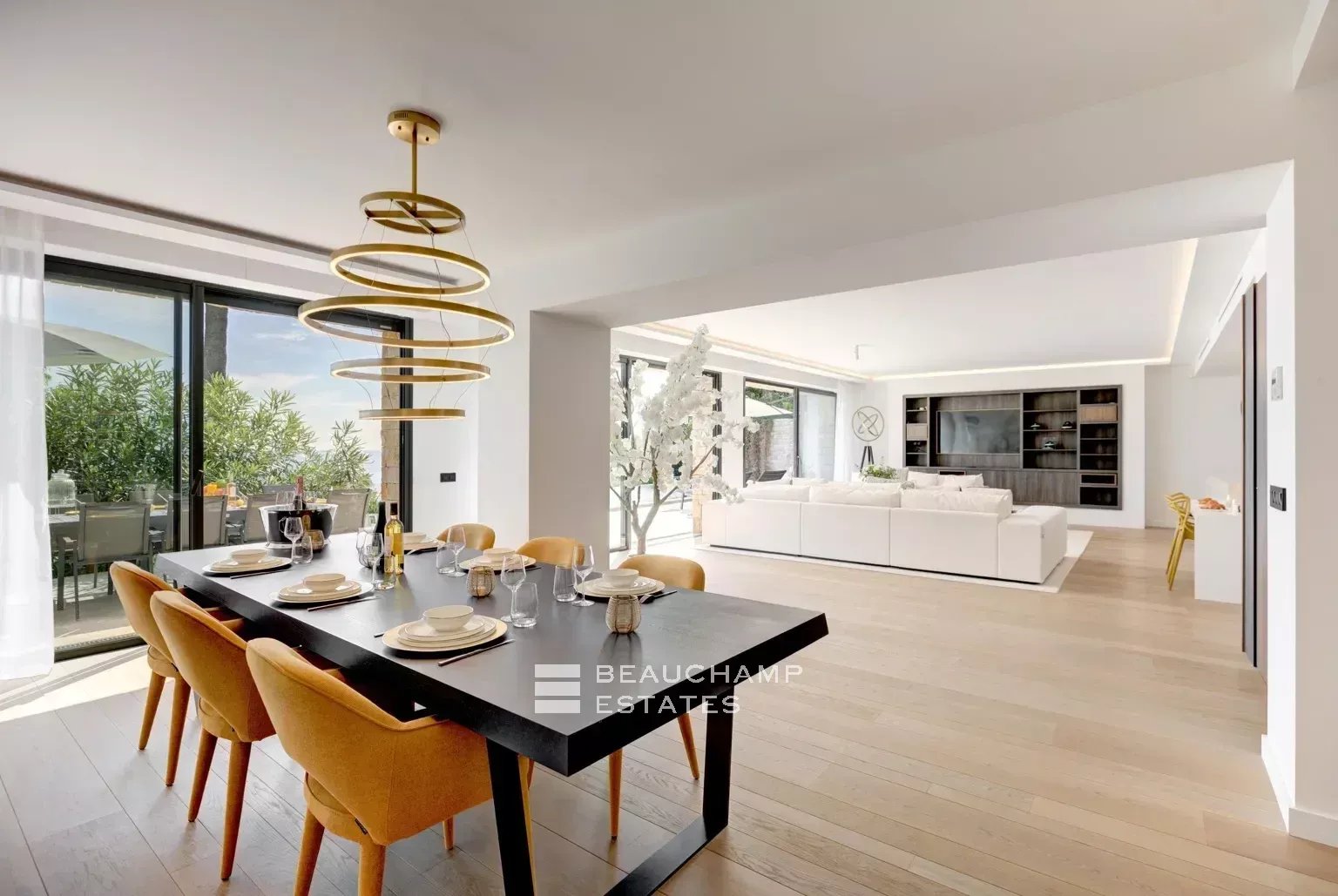 Villa contemporaine 5 chambres avec vue mer et pisicine - Golf Juan