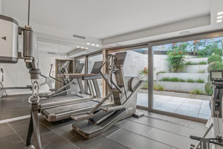 Magnifique appartement duplex en attique avec terrasse