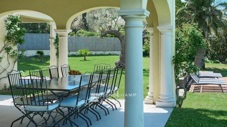 Villa provençale de charme au centre ville de Saint-Tropez