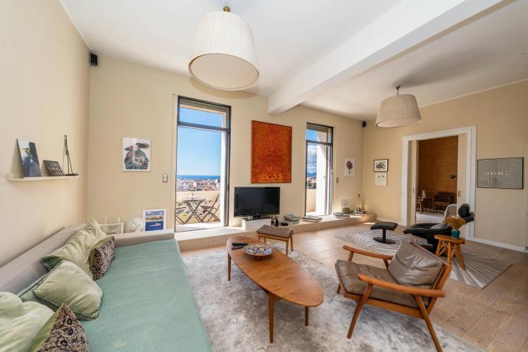 APPARTEMENT D'EXCEPTION 4 PIECES 147m² VUE MER PANORAMIQUE