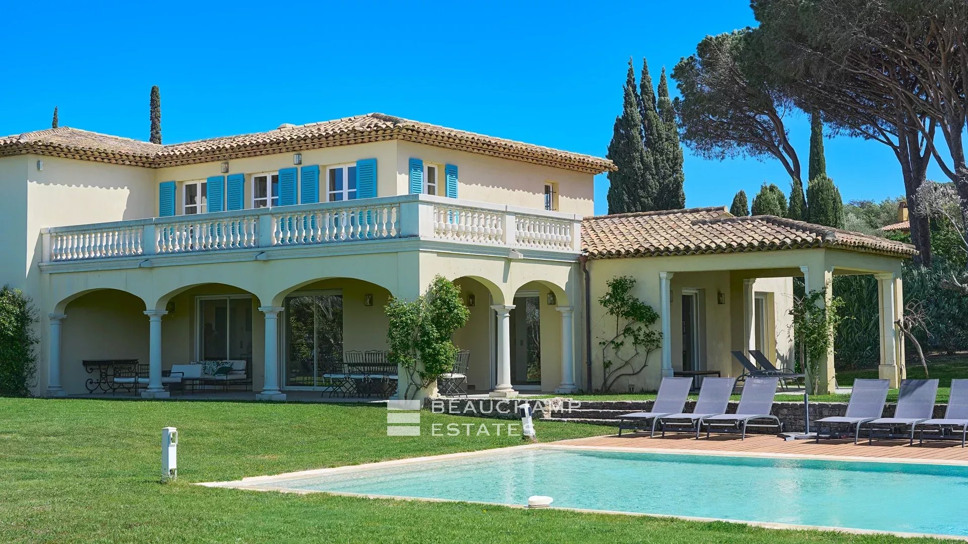 Villa provençale de charme au centre ville de Saint-Tropez