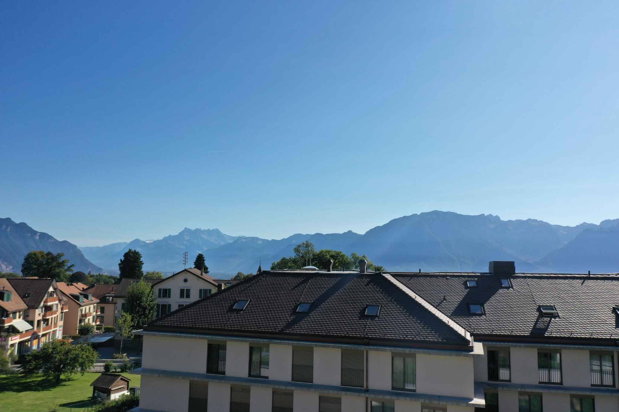 Nouveau : Appartement neuf de 3,5 pièces situé au 1er étage