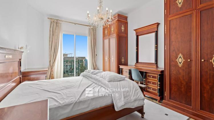 À deux pas de la Croisette – Appartement familial, Cannes, 4 chambres, volumes généreux & cave