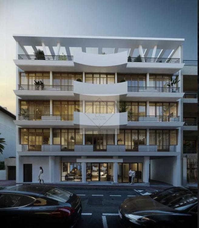 Juan-les-Pins – appartement neuf en première ligne face à la mer