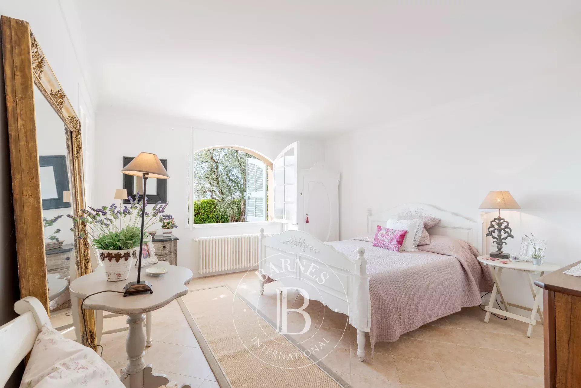 Villa, Chateauneuf-Grasse, Vue mer, Piscine, 4 chambres, studio