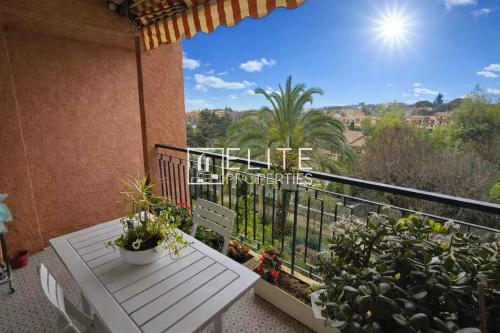 APPARTEMENT 3 PIÈCES DE 71 m² + 2 PARKINGS – VENCE