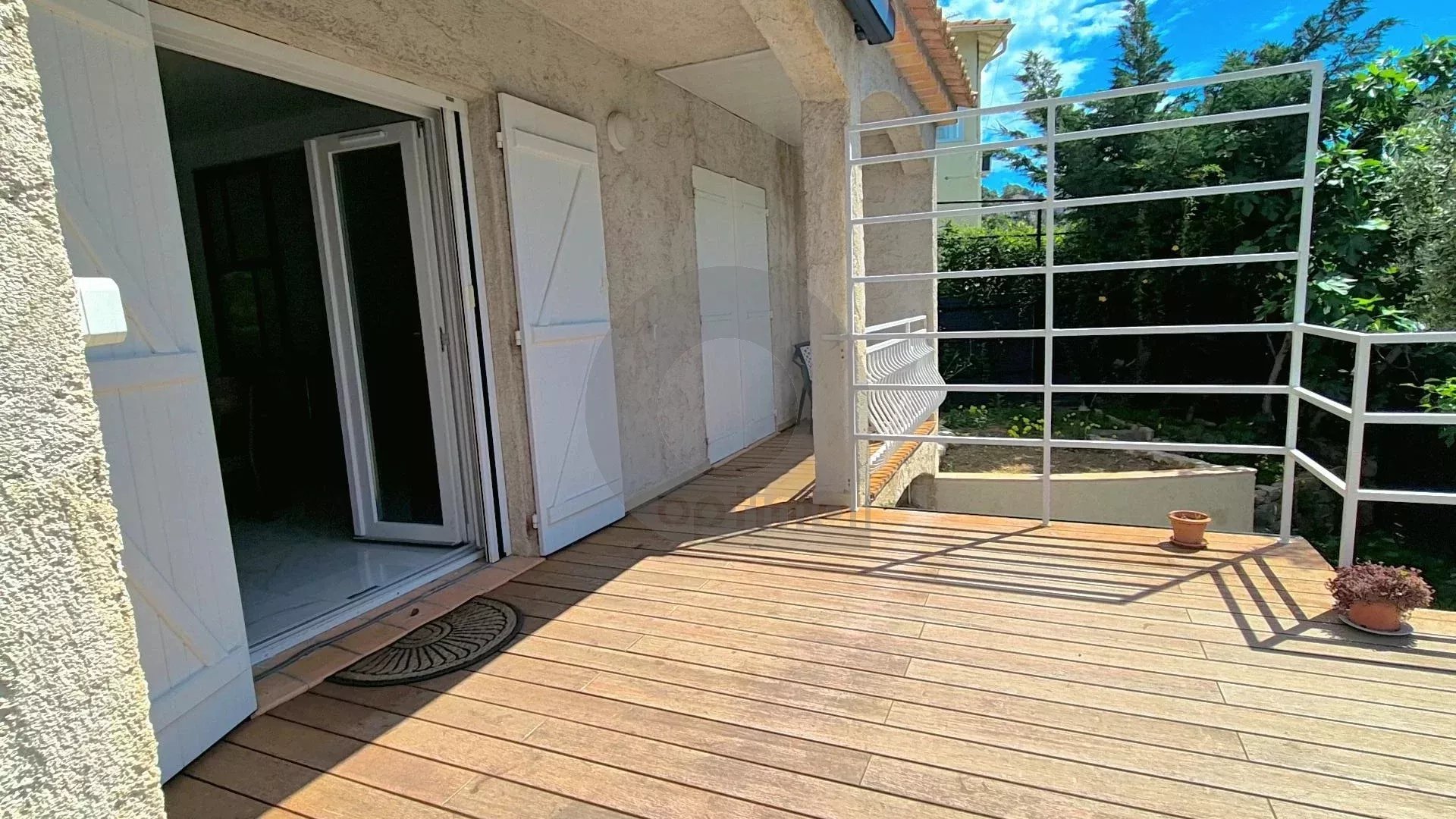 ? Charmante Maison de Ville mitoyenne avec Vue  –Mer et Menton Quartier Garavan, Menton