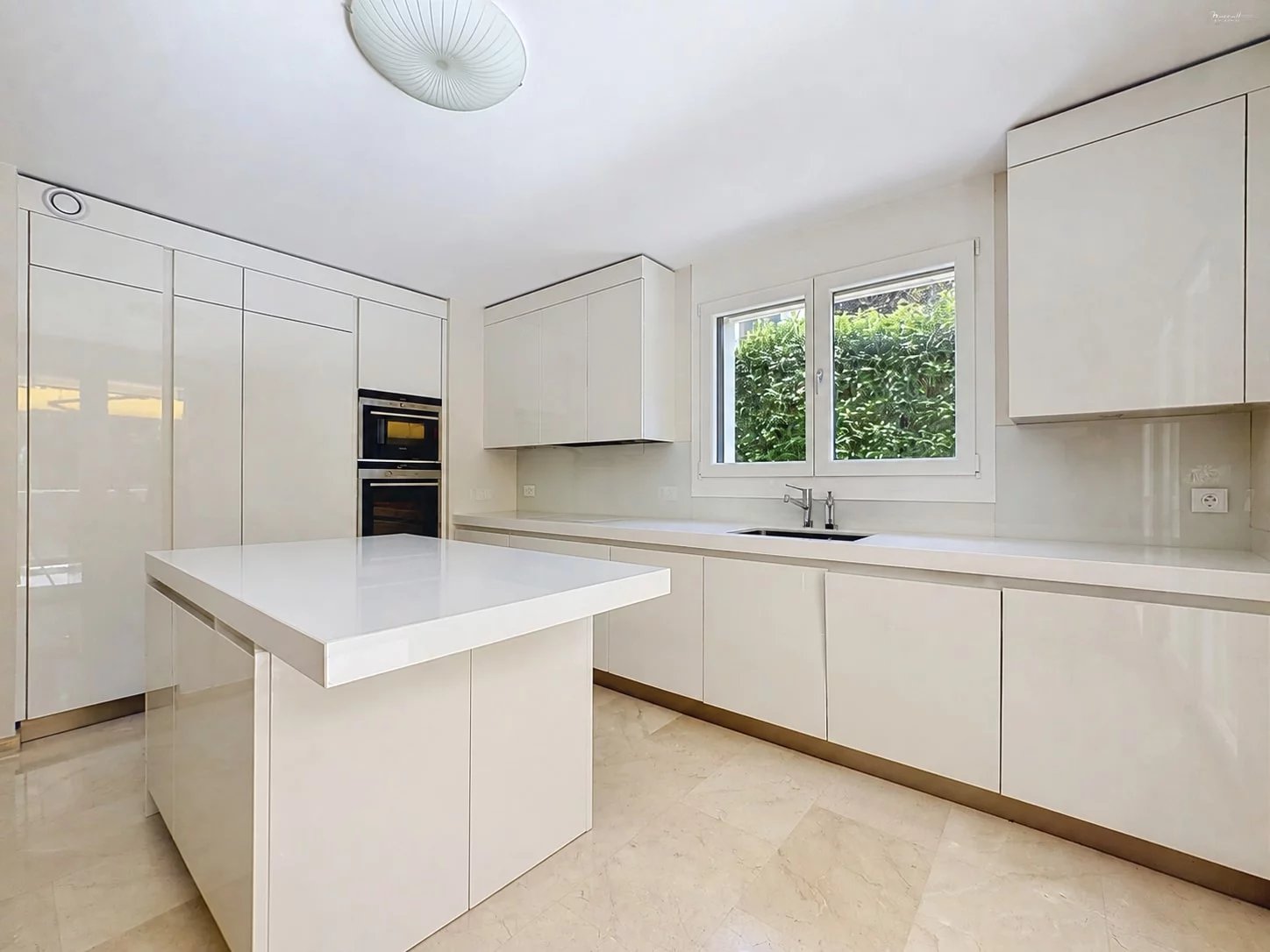 Luxueux duplex avec jardin privatif