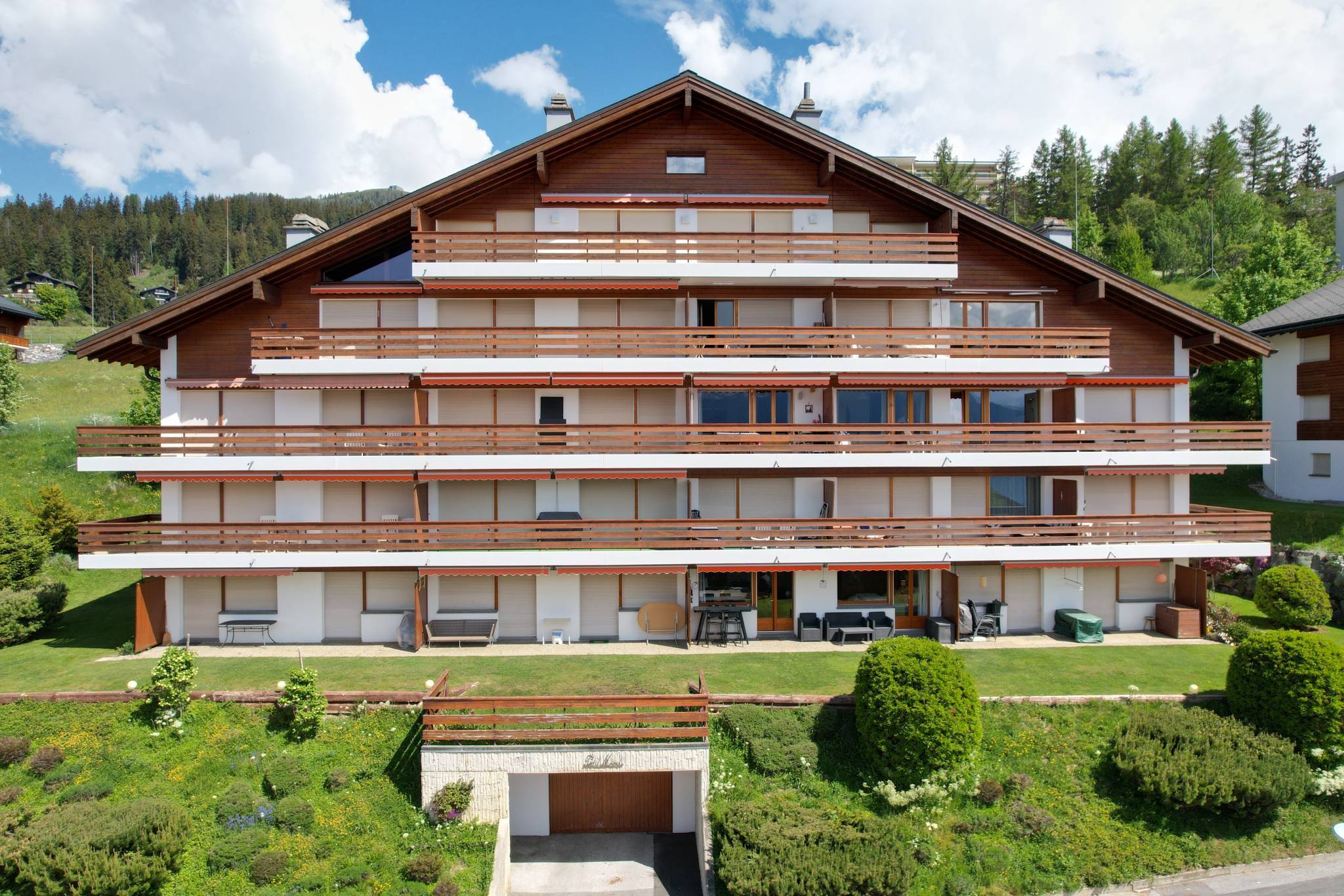 Magnifique appartement de 2.5 pièces refait à neuf avec belle vue