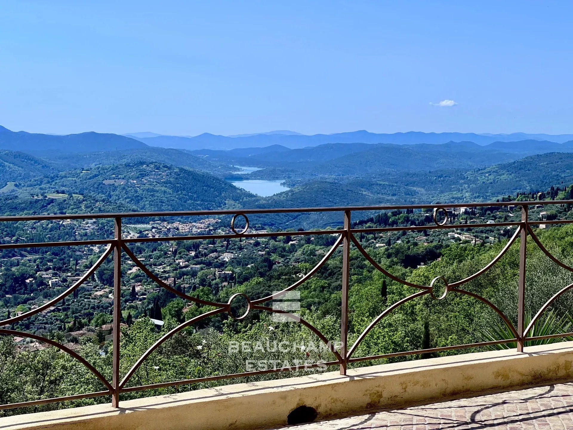 Villa provençale avec vue mer panoramique - Spéracèdes