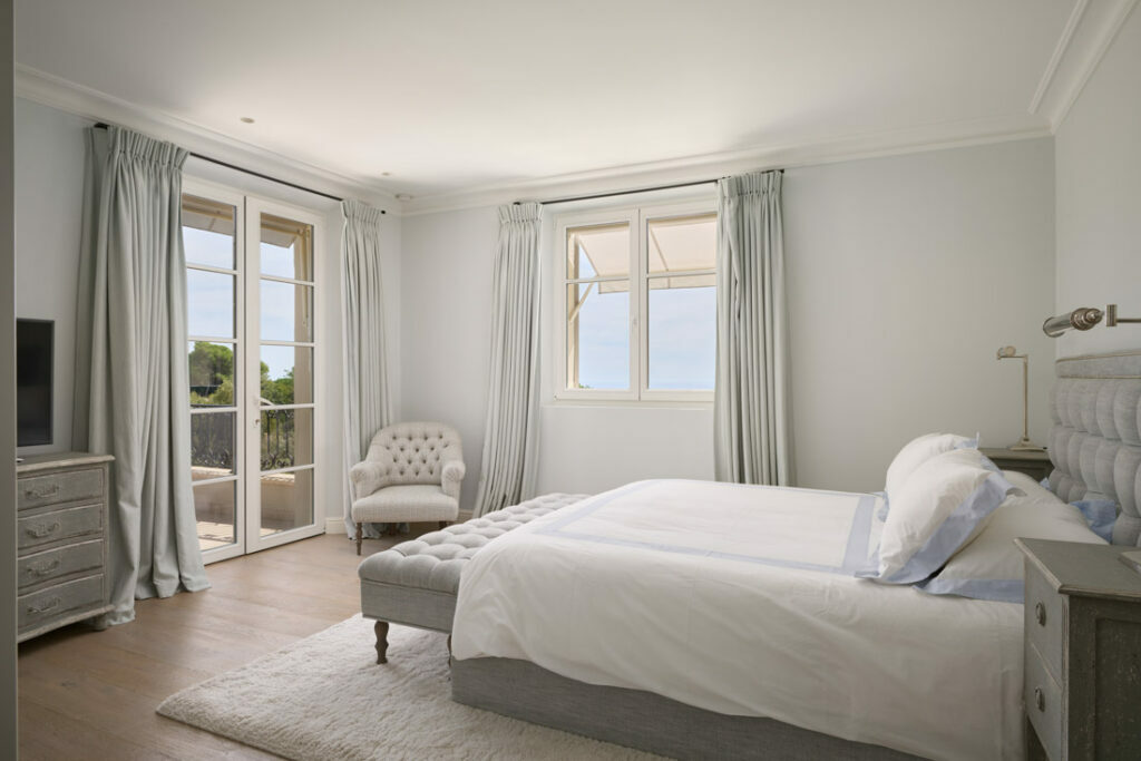 Domaine d’Exception avec Vue Mer, Tennis et Cinéma Privé