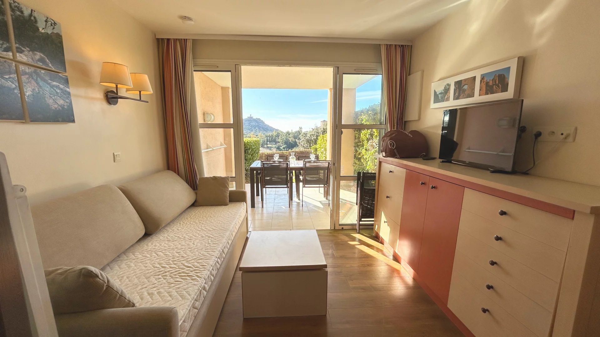 EXCLUSIVITE AZZURRA AGAY CAP ESTEREL  VILLAGE PIERRE & VACANCES APPARTEMENT 2 PIÈCES AVEC JARDIN